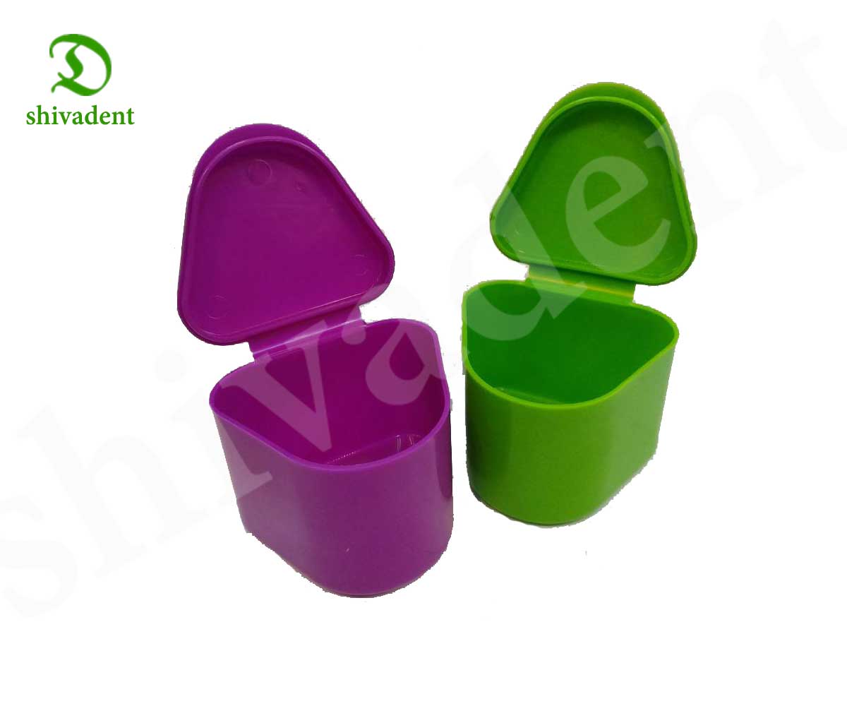 ظرف نگه دارنده پروتز متحرک(دست دندان)